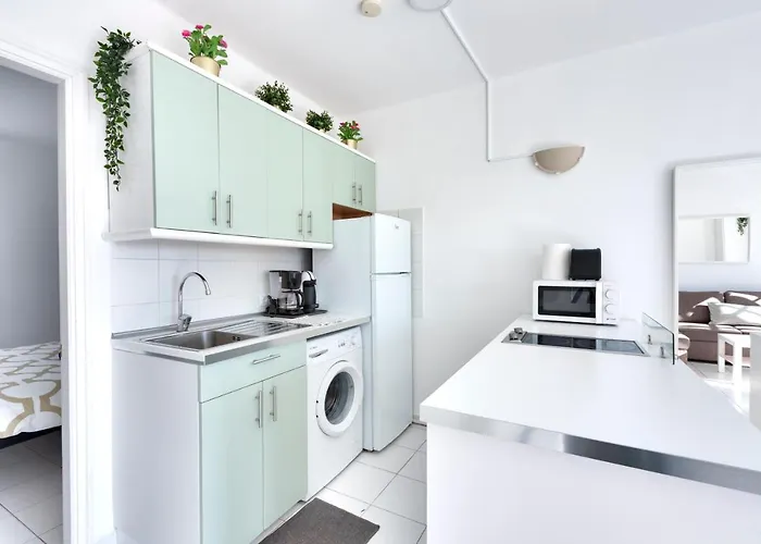 Clara * Los Pocillos