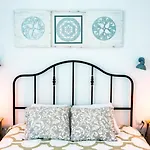 Clara Apartment